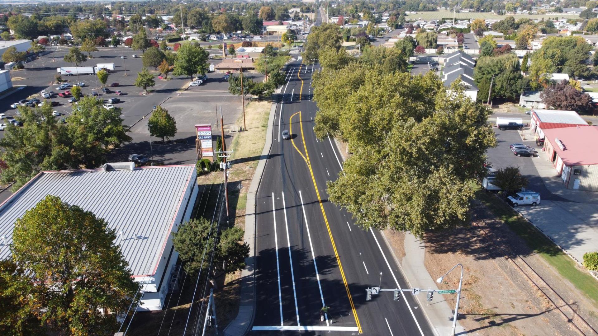 Rose Street between Myra Road and Wildwood Street with newly applied striping.